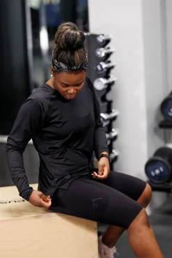 Active shape midi biker shorts - Black
