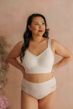 Aline Flower Bra Big Cup - Bright White