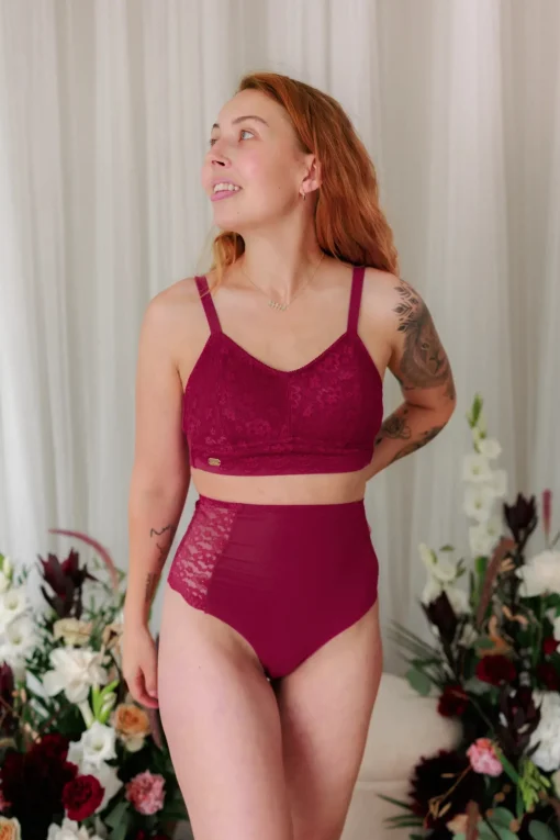Aline Flower Small Cup BH - Mørk rød