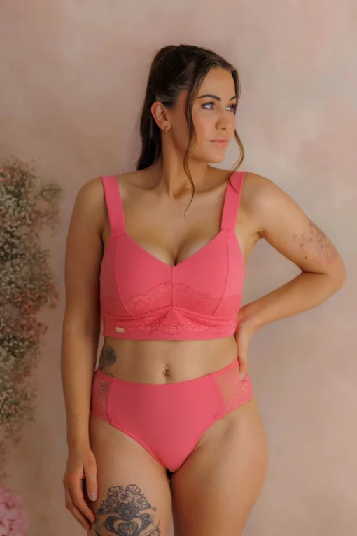 Amalie String - Chateau Rose