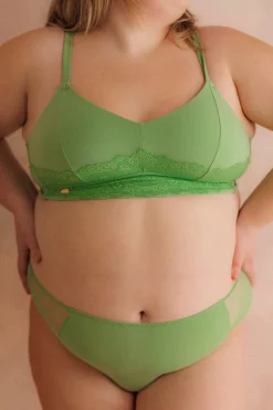 Amalie String - Forest Shade