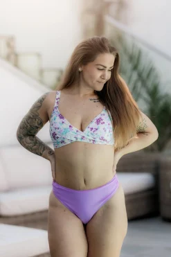 Bali bikinitopp - Lilla - Flowerpower
