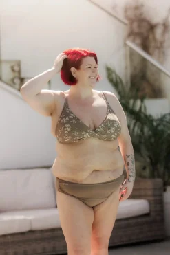 Bali bikinitopp - Mørk beige - Blossom