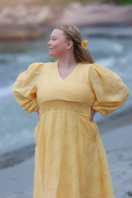 Belle Flower Maxikjole - Banana Cream