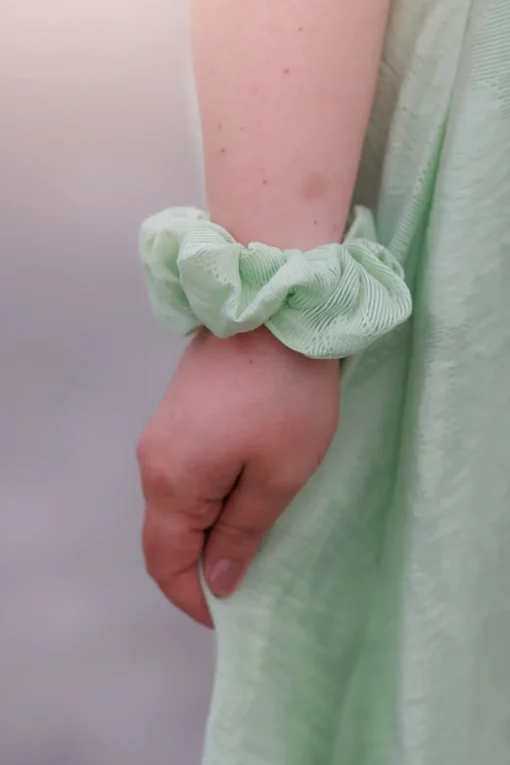 Flower Scrunchie 2pk - Smoke Green