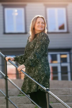 Julia kjole - Mørk grønn / hvit