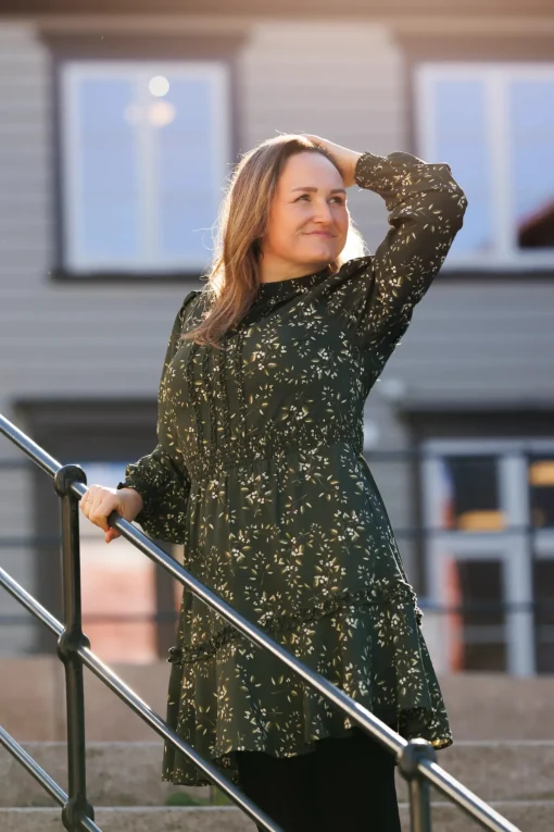 Julia kjole - Mørk grønn / hvit