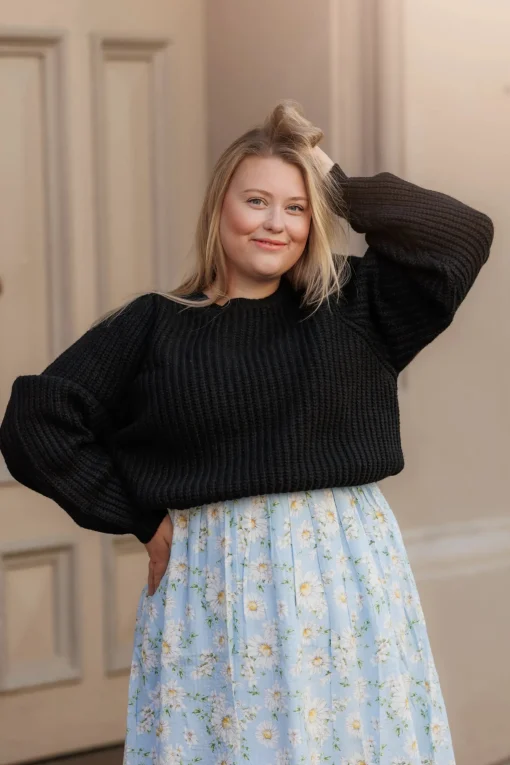 Leah Genser - Svart