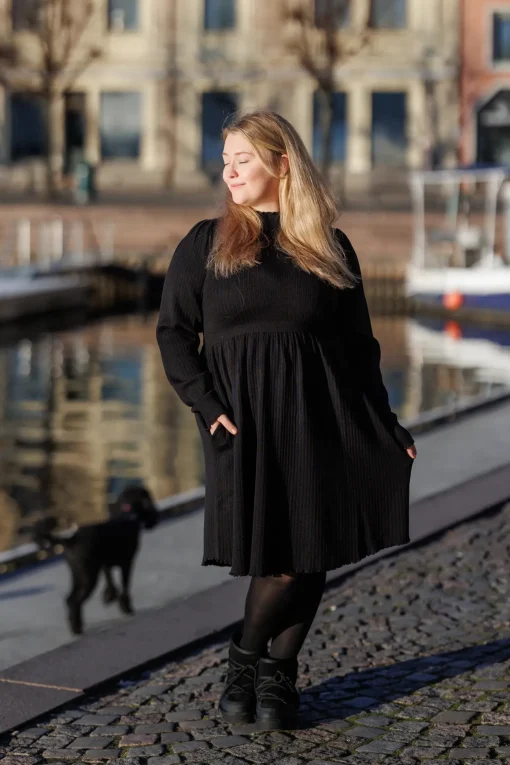 Rib kjole - Svart