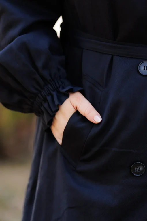 Siri Trenchcoat - Black Onyx