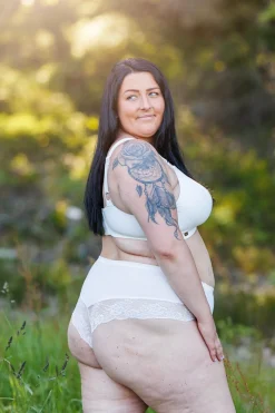 Abby Amme-BH Big Cup - Bright White