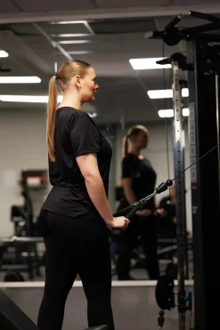 Active loose fit T-shirt - Black