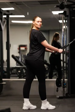 Active loose fit T-shirt - Black