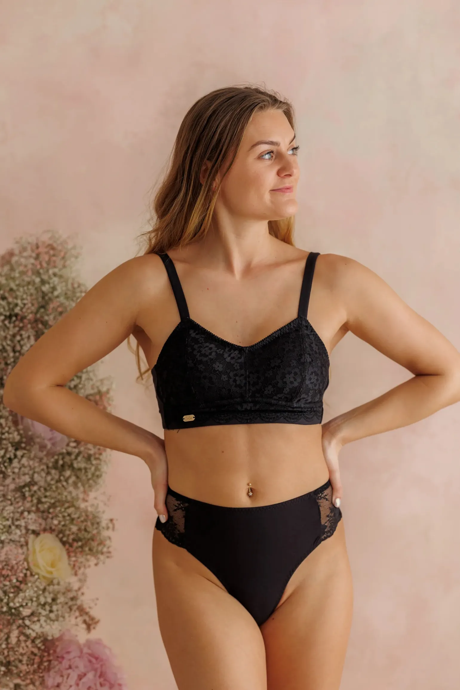 Aline Flower Bra Small Cup - Black Onyx