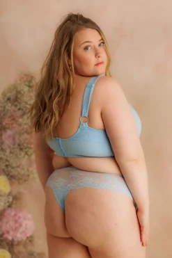 Amalie String - Airy Blue