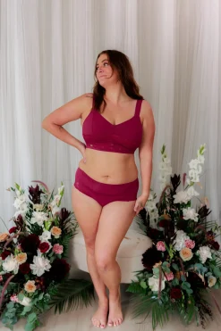 Aria Brazilian - Mørk rød