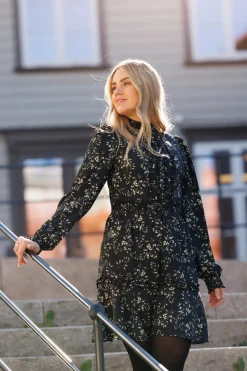 Julia kjole - Svart / grønn