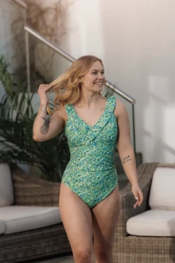 Milano Badedrakt - Pastellgrønn - Flower Paint