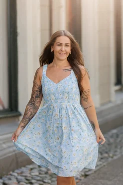 Vera Kjole - Airy Blue